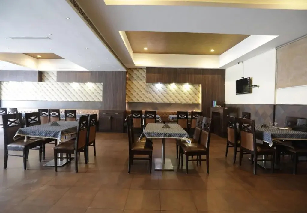OYO 1524 Hotel Vaani Continental - Général