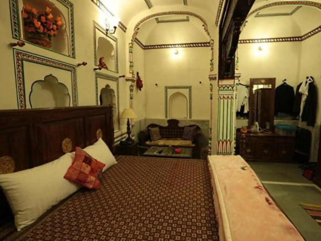 Radhika Haveli Hotel - Chambres
