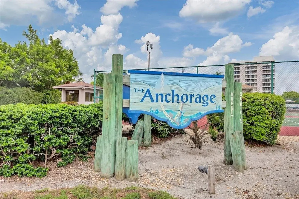 Anchorage Resort 7th Floor 2-bedroom Condo w Private Balcony Beach Access 0893