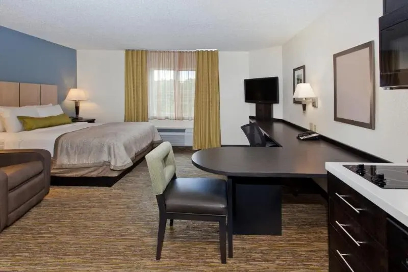 Sonesta Simply Suites Pittsburgh Airport - Chambres
