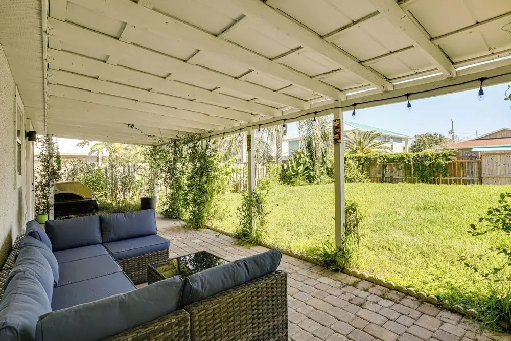 < 1 Mi to Butler Beach! Home w/ Dog-friendly Yard