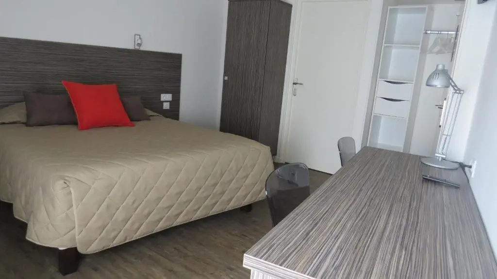 Standard Double Basement room (full double bed)