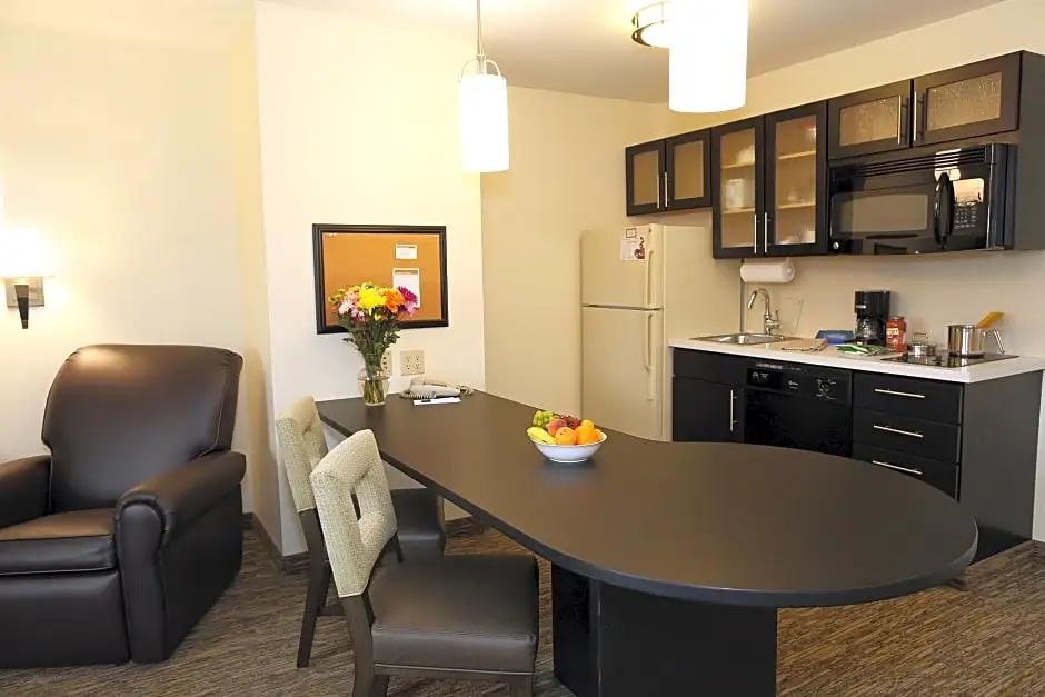 Candlewood Suites East Lansing by IHG - Chambres