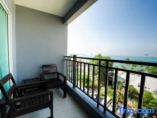 Двухместный номер Deluxe с видом на море 2 отдельные кровати в Hotel Selection Pattaya