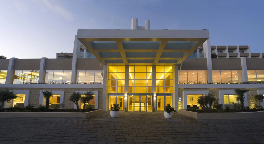 Salini Resort