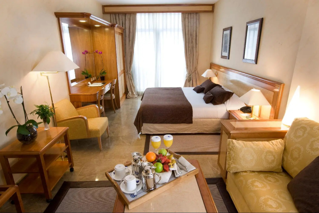Hotel photo 2