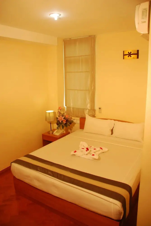 Pleasure View Hotel - Chambres