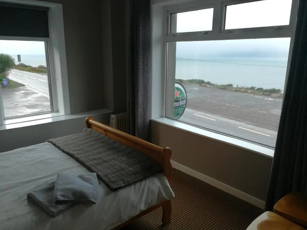Standard Double room with sea view full double bed
