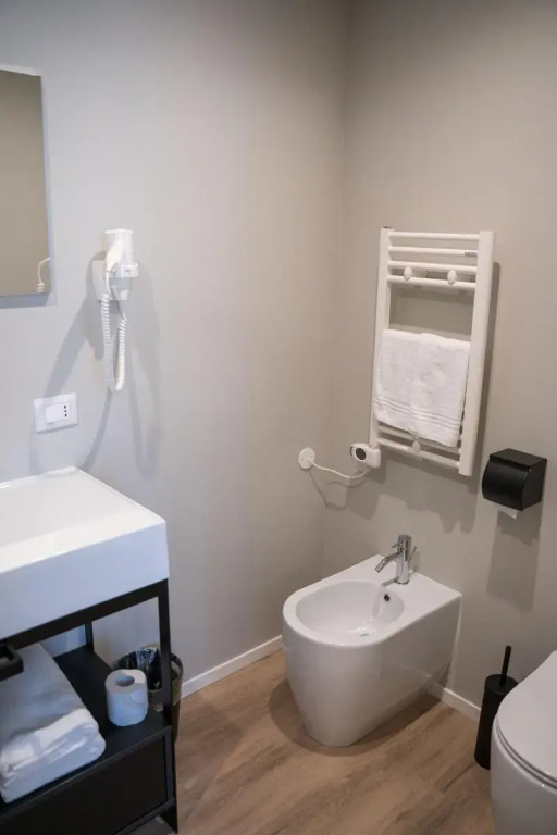 Superior Double room (full double bed)