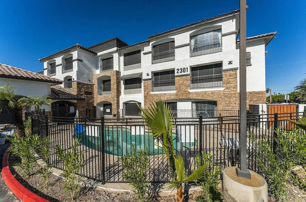 Metro Tempe Extended Stay