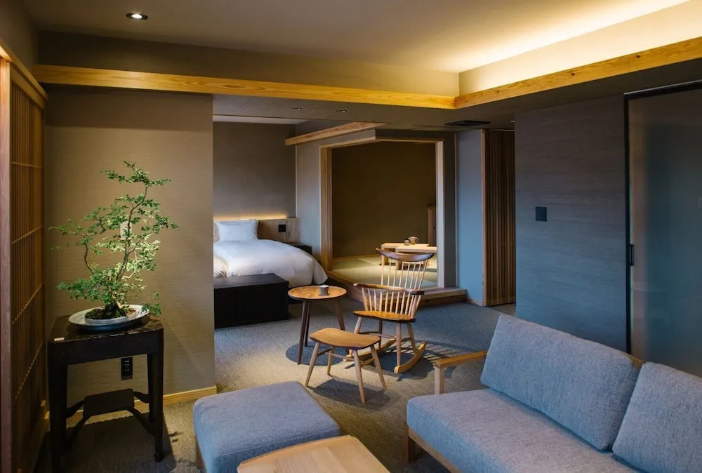 Executive Double Suite (twin beds)