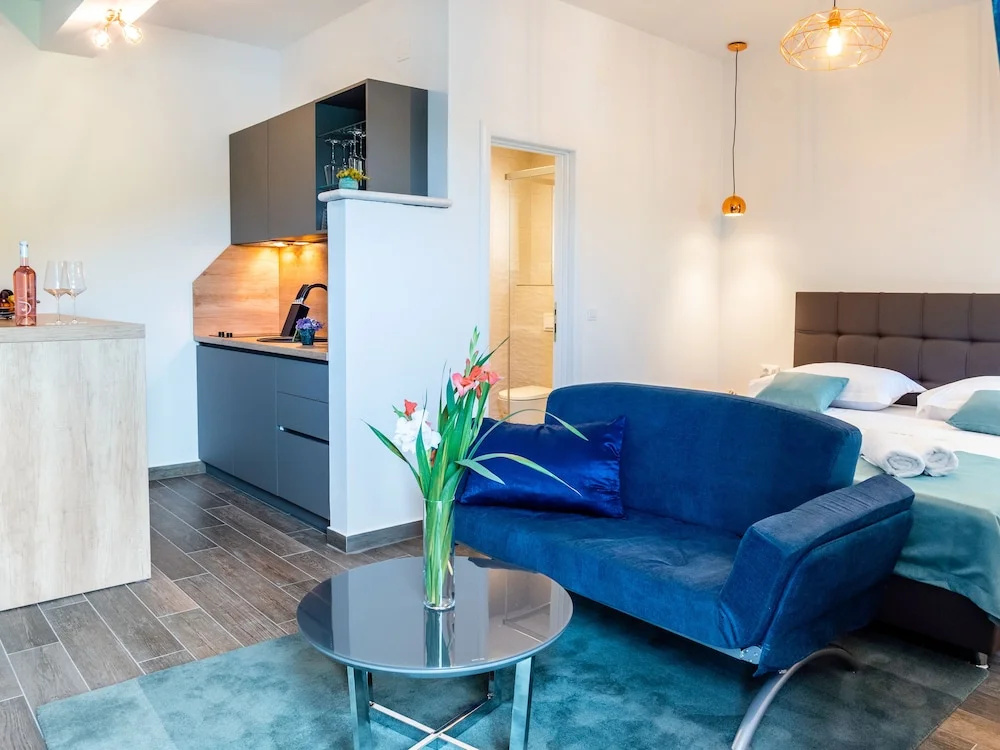 Boutique Pine Tree apartments - Chambres