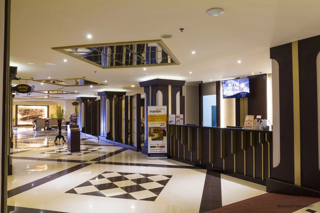 Varna Culture Hotel Soerabaia Surabaya - Général