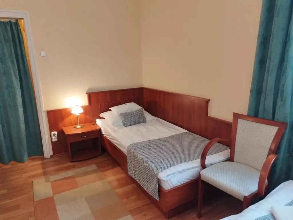 Hotel Pannonia Miskolc - Chambres