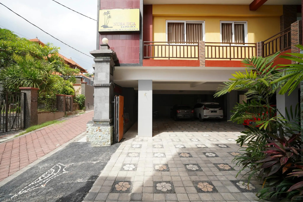 OYO 2392 Nusa Dua Eling Inn