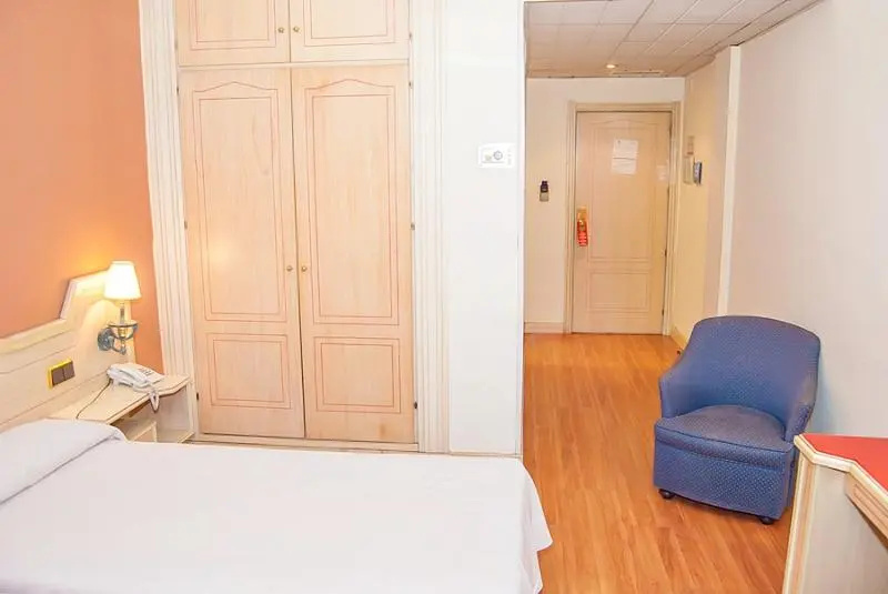 Hotel Ana María - Chambres