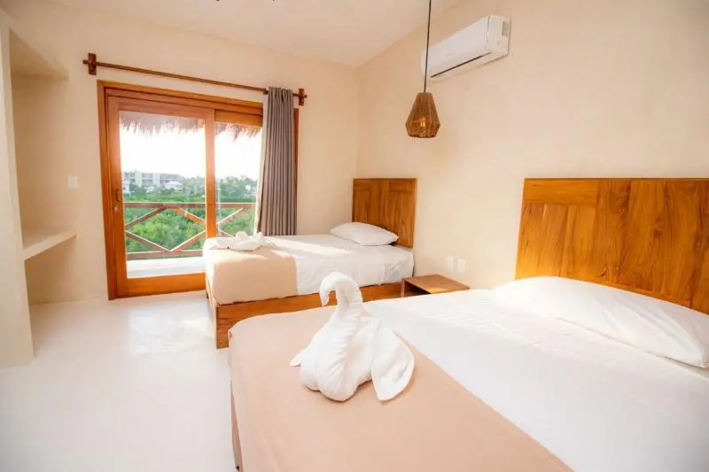 2 Bedrooms Deluxe Quadruple room