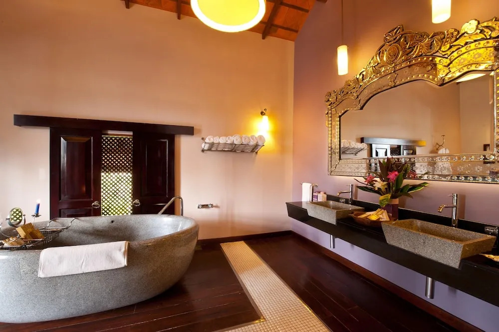 Reef Villa 