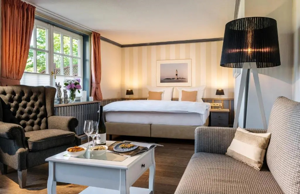 Standard Double room with garden view (full double bed)
