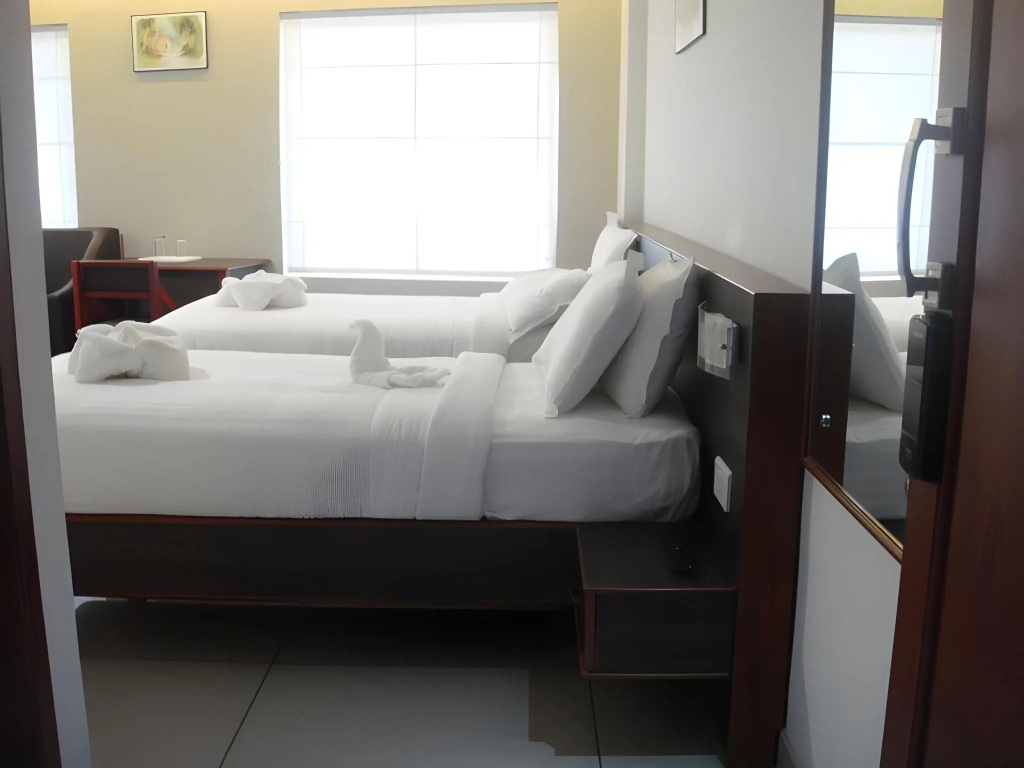 Beith Hotel — 4
