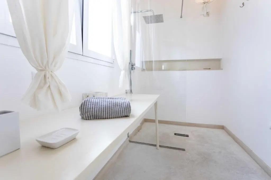 Superior Double room (full double bed)