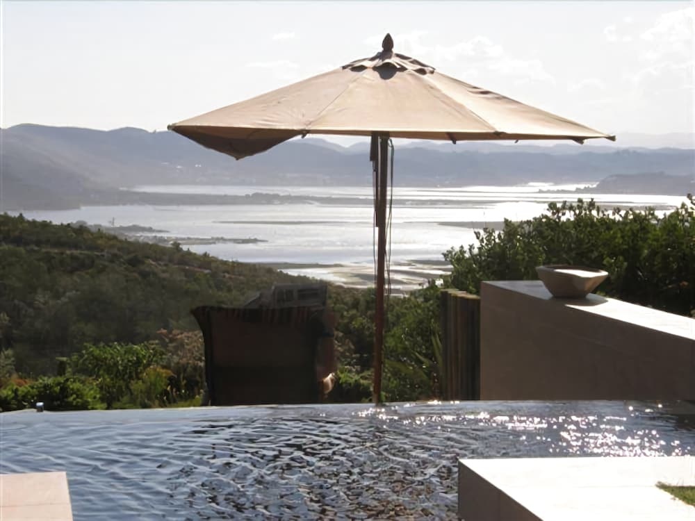 Sosa Lagoon View