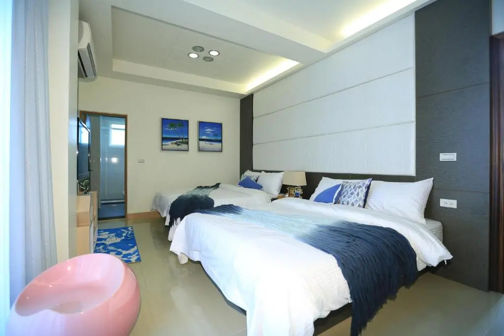 Standard Quadruple room with balcony