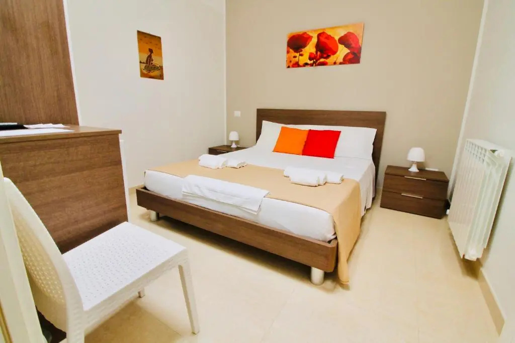Standard Double room (full double bed)