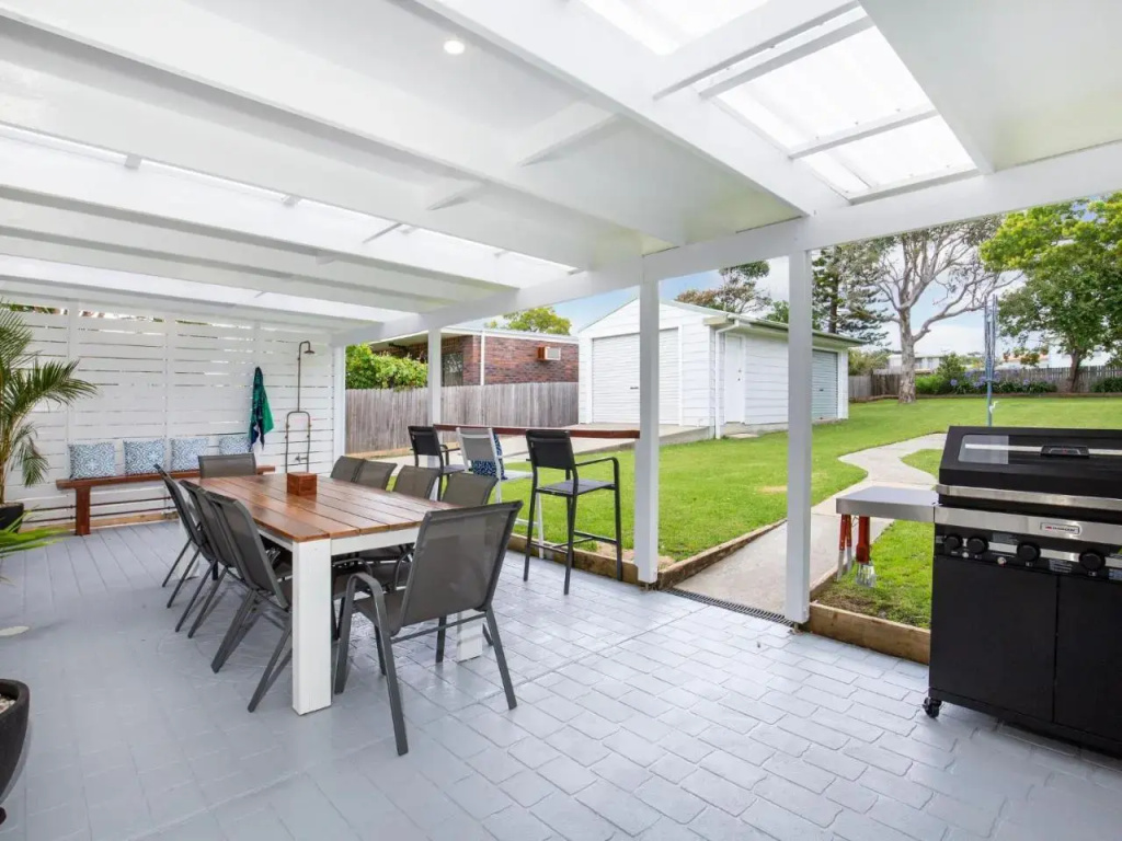 Sunfish - Pet Friendly - 4 Mins Walk to Beach
