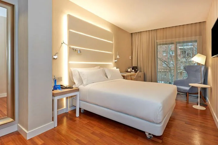 NH Barcelona Les Corts Room Type - Superior Double or Twin Room