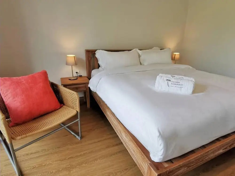 Economy room