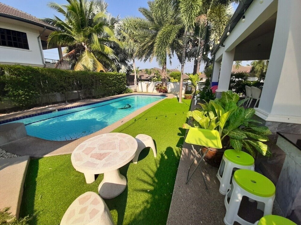 Baan Sudrak Pool Villa Hua Hin