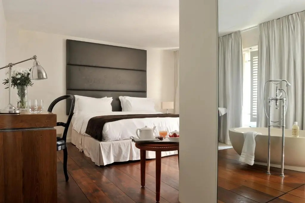 Superior room