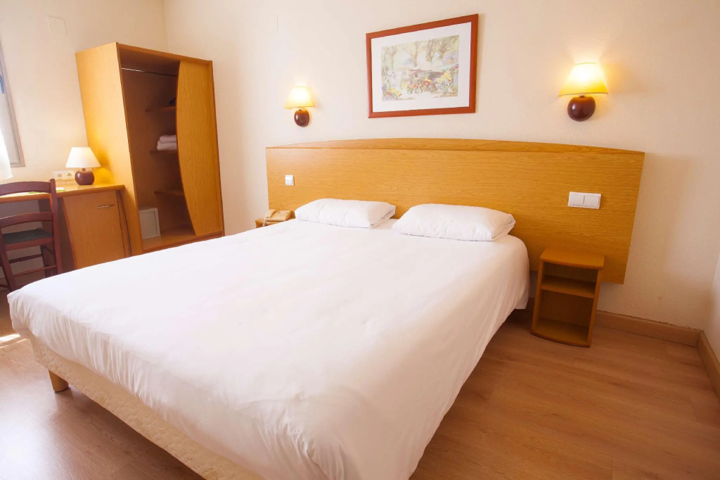 Travelodge Alicante Puerto - Chambres