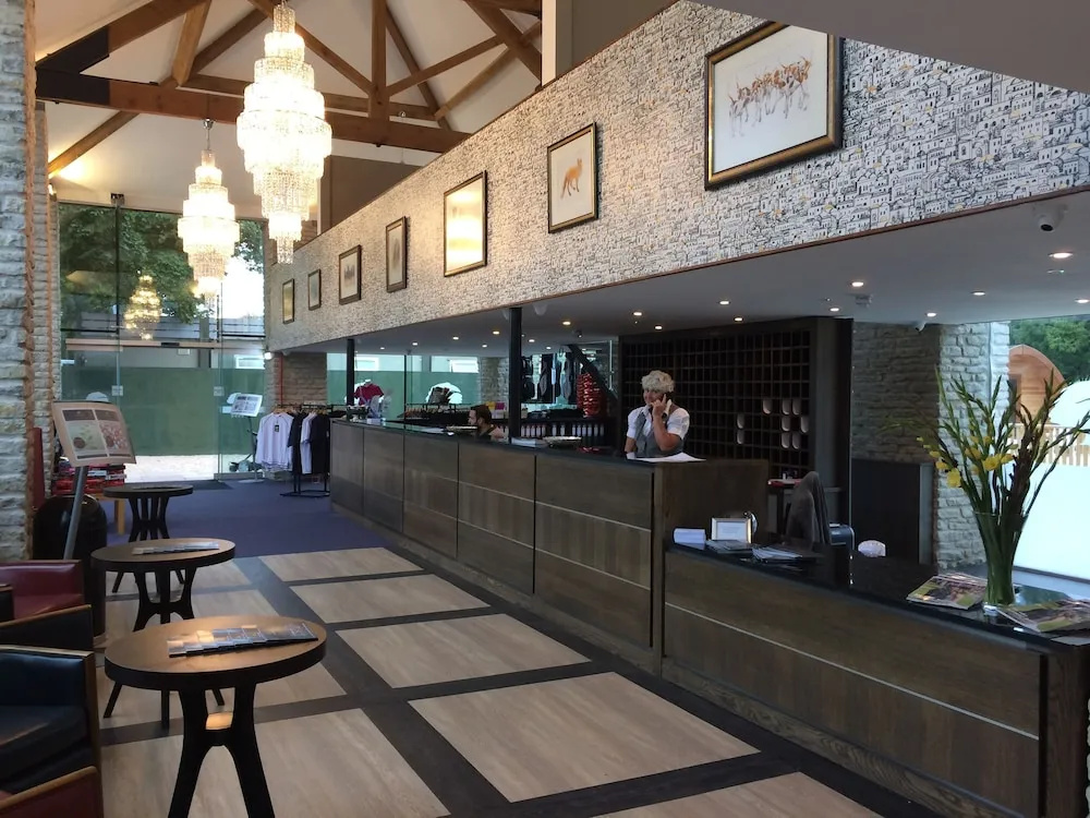 Tracy Park Hotel and Country Club - Général