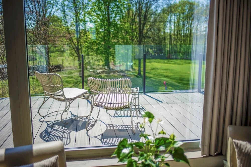 Deluxe Double room with garden view (full double bed)