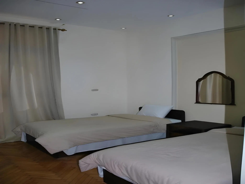 Cecilia - Hostel — 5