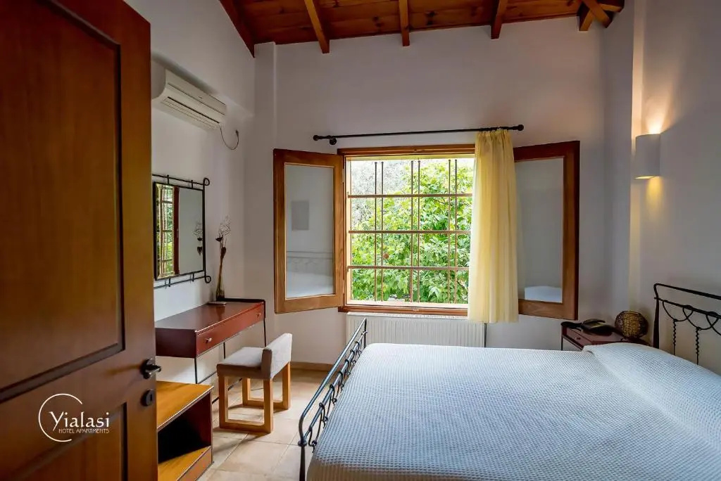 Yialasi - Chambres