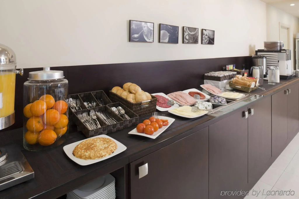 Holiday Inn Express Pamplona by IHG - Général