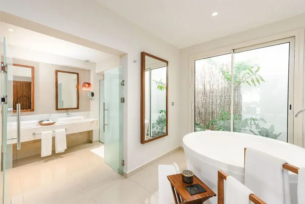 1 Bedroom Villa beachfront