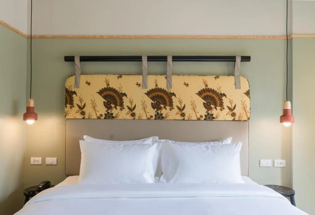 Deluxe Double room (full double bed)