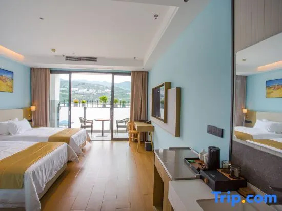 Standard Double Family room with balcony and with river view (twin beds)