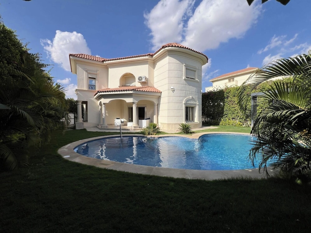 Alsawah | 4 En-suite Villa with Private Pool