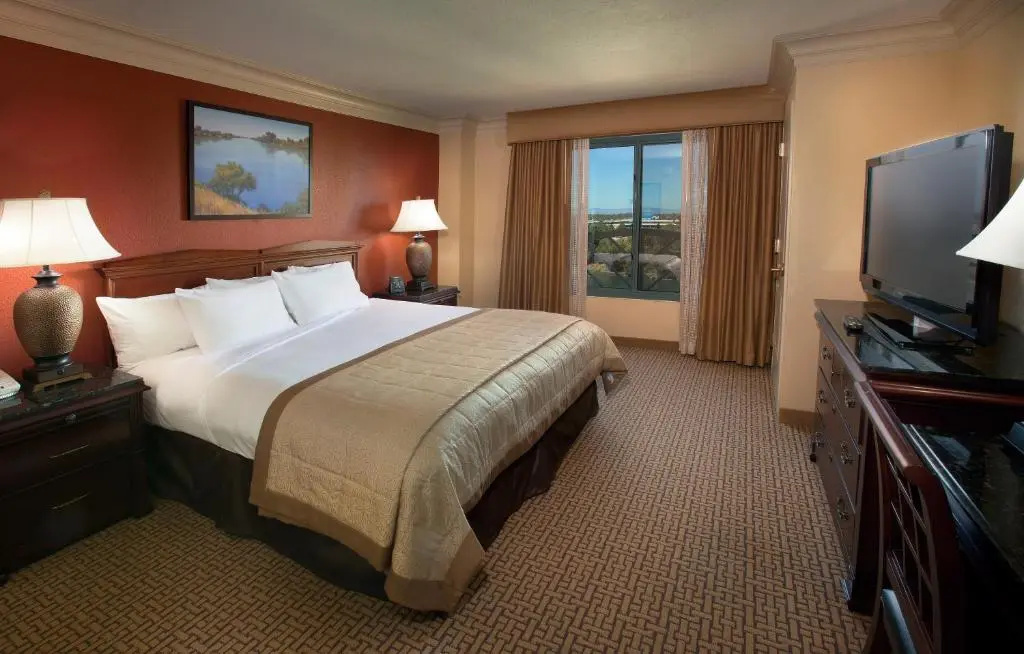 Embassy Suites by Hilton Sacramento Riverfront Promenade - Chambres