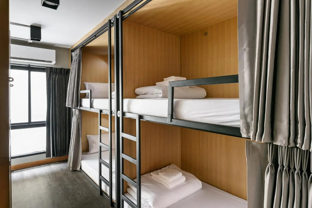 Отель Travelier Hostel в Бангкоке