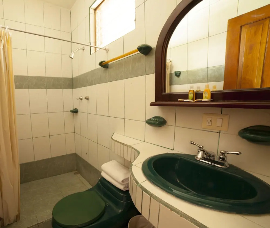 Standard Triple room with balcony