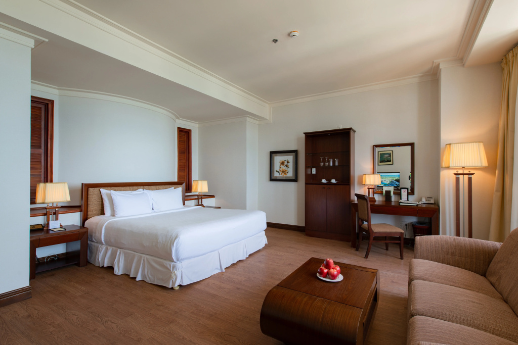Sunrise Nha Trang Beach Hotel & Spa — фото
