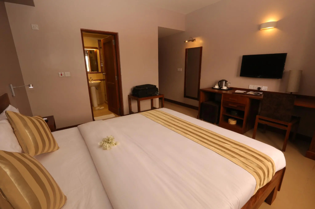 Premier room