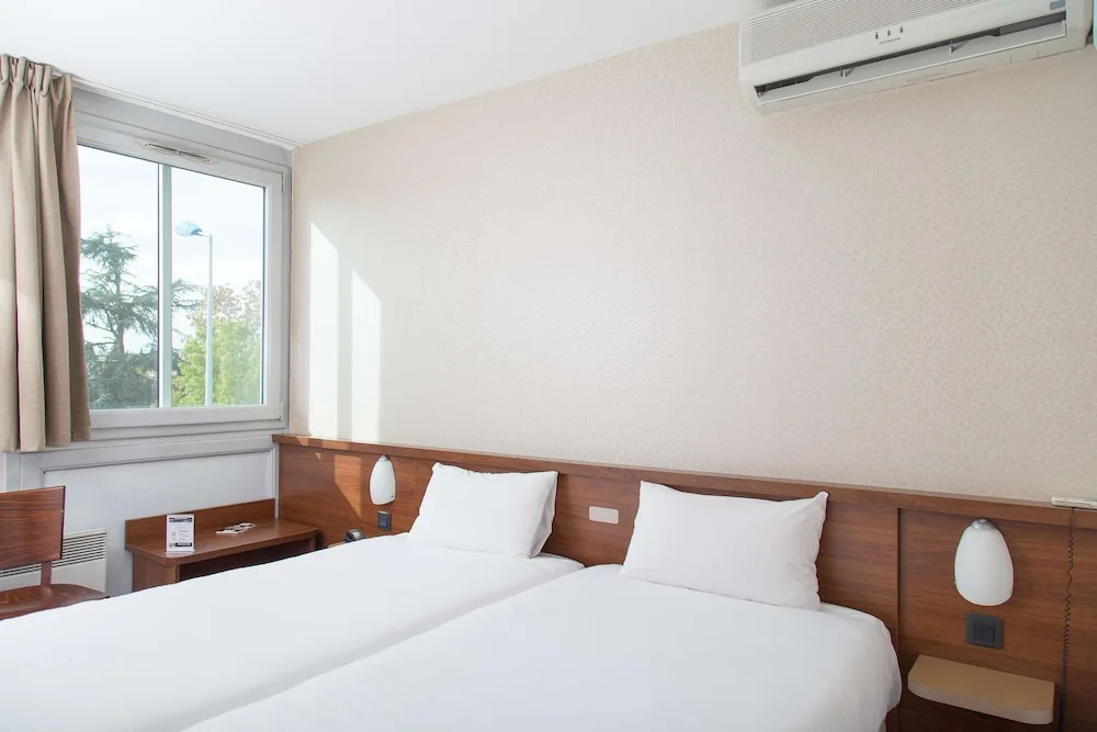 Brit Hotel Toulouse Colomiers - L'Esplanade - Chambres