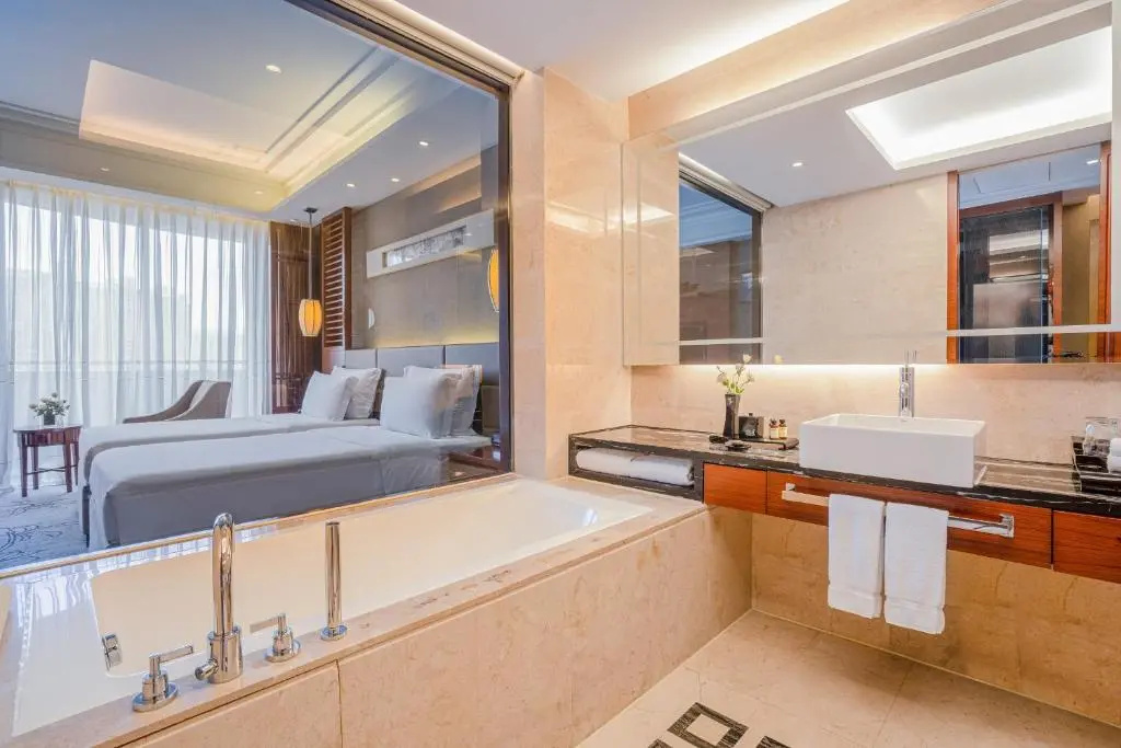 Superior Double room with balcony (twin beds)